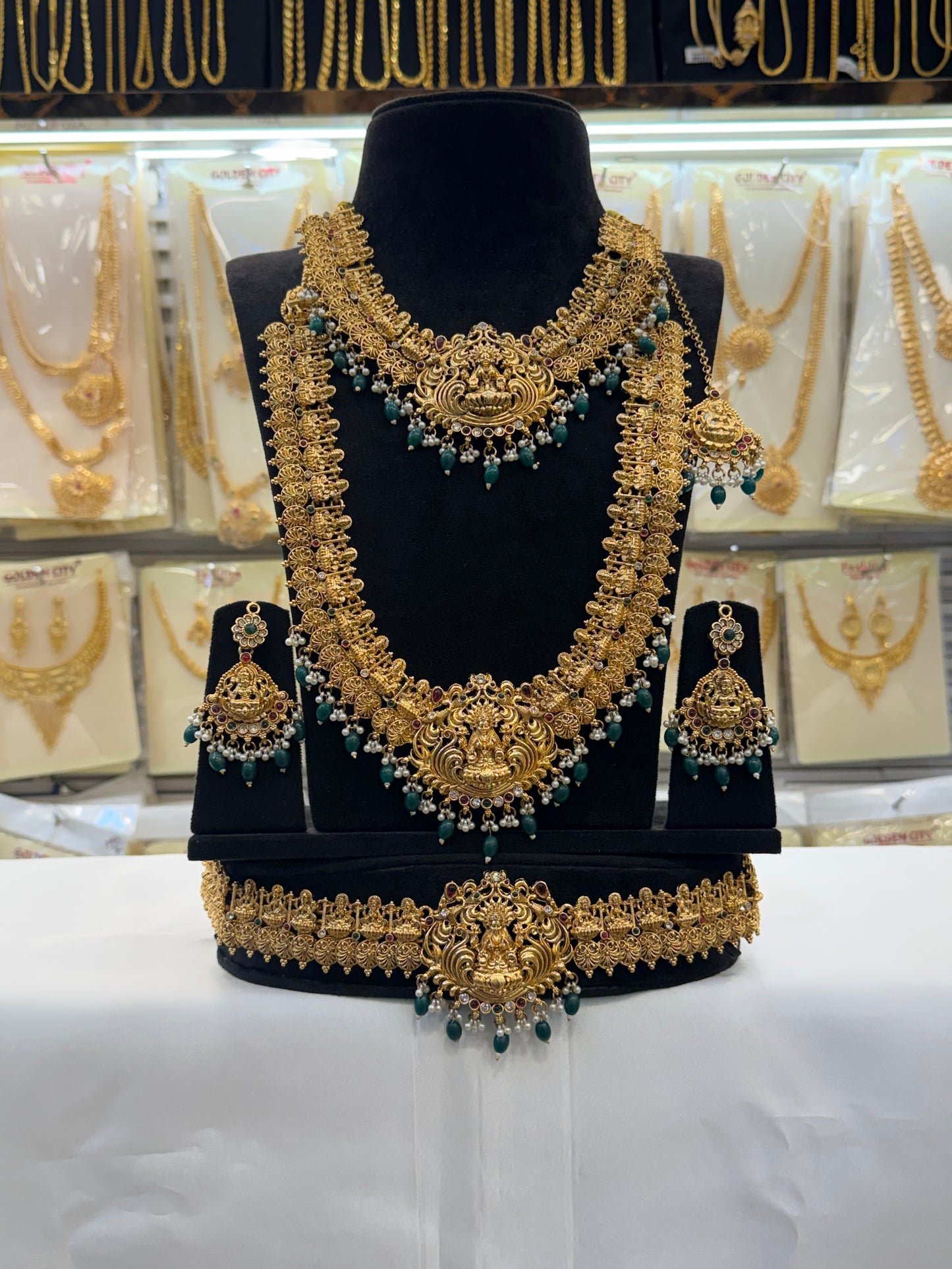 Green Kasu Beads Bridal Set