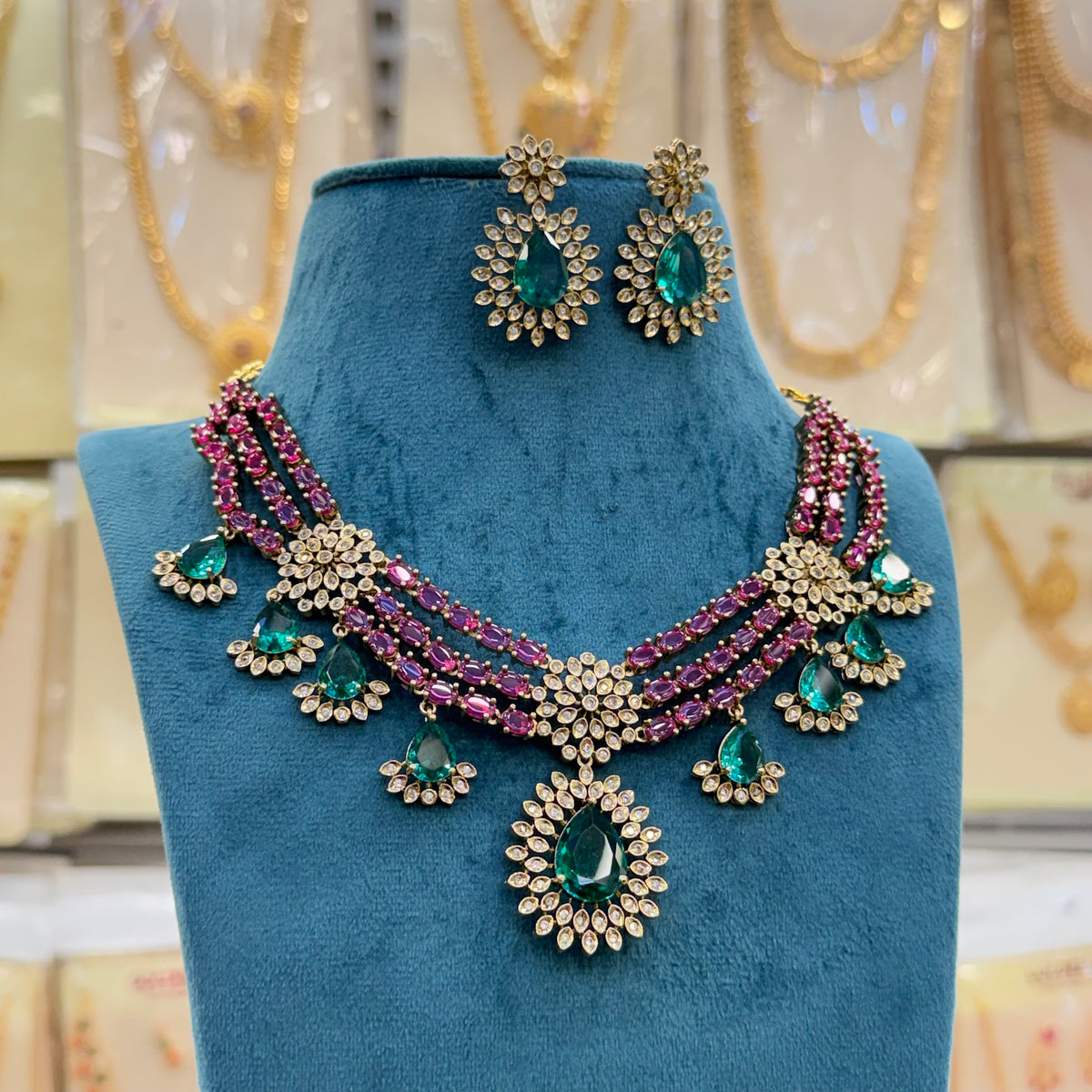 Bridal Sparkle Necklace