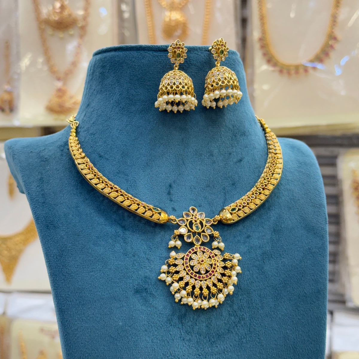Elara Antique Necklace
