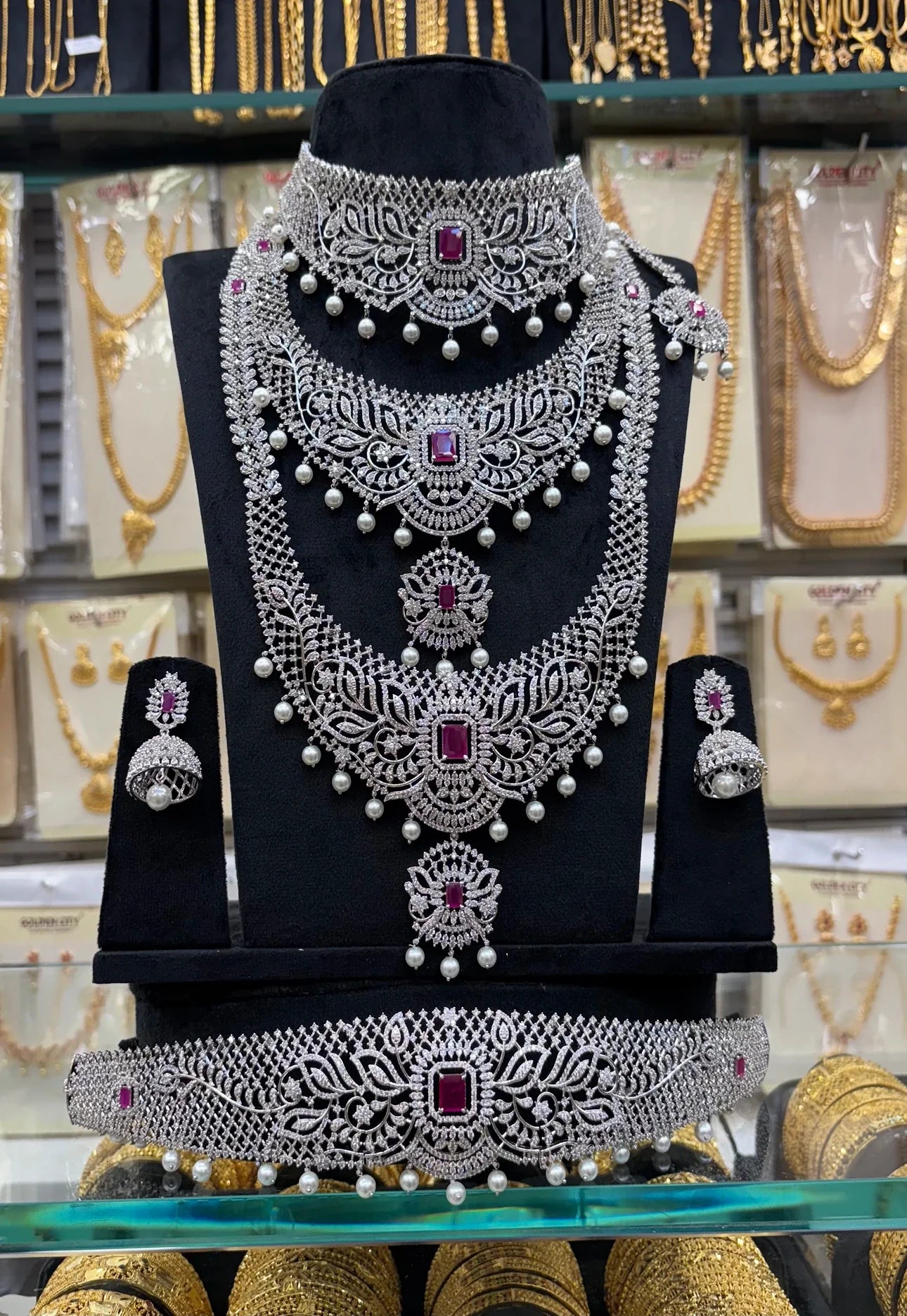 A.D Pink Stone Set with Hipbelt