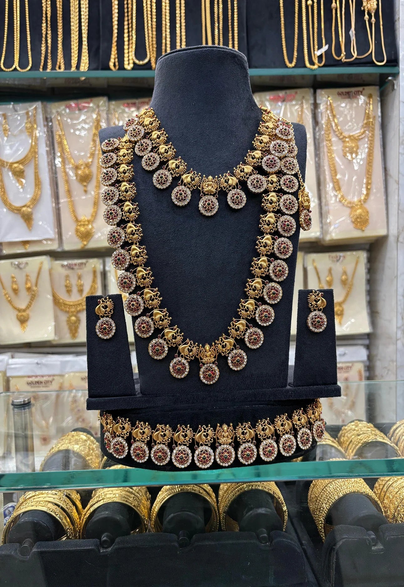 Trending Nagas Design Bridal Set