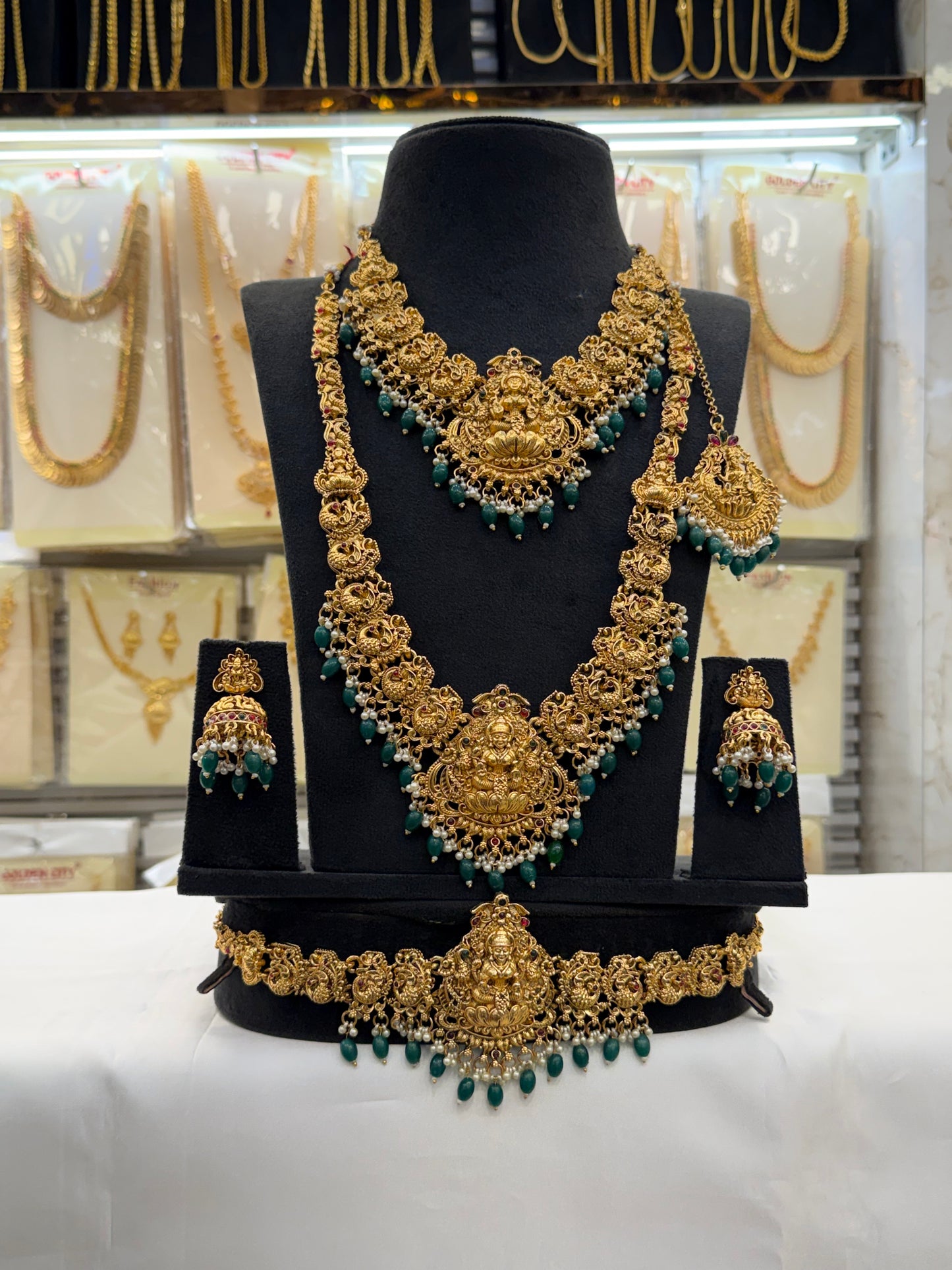 Green Kasu Beads Bridal Set