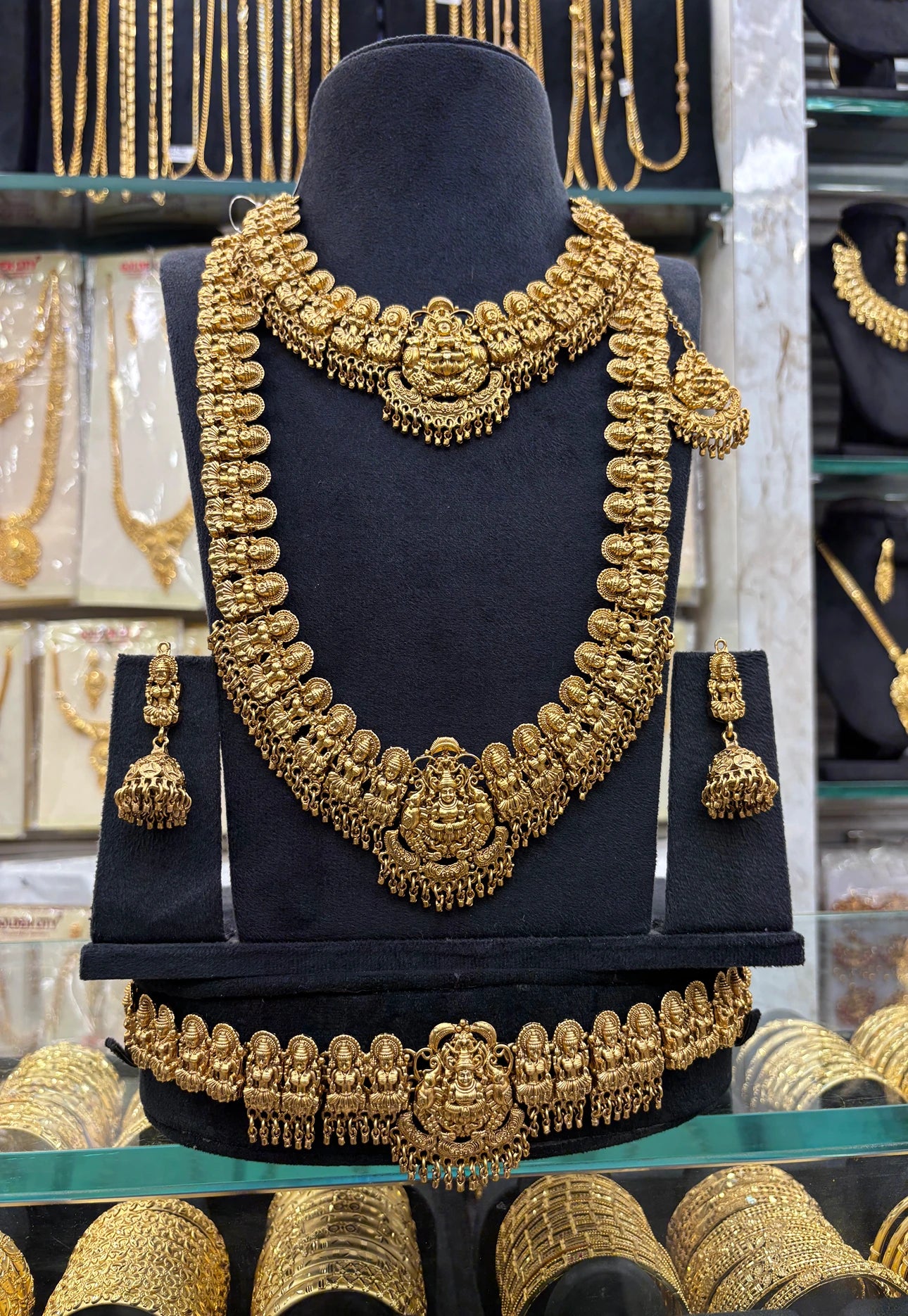 Simple Designs Bridal Set