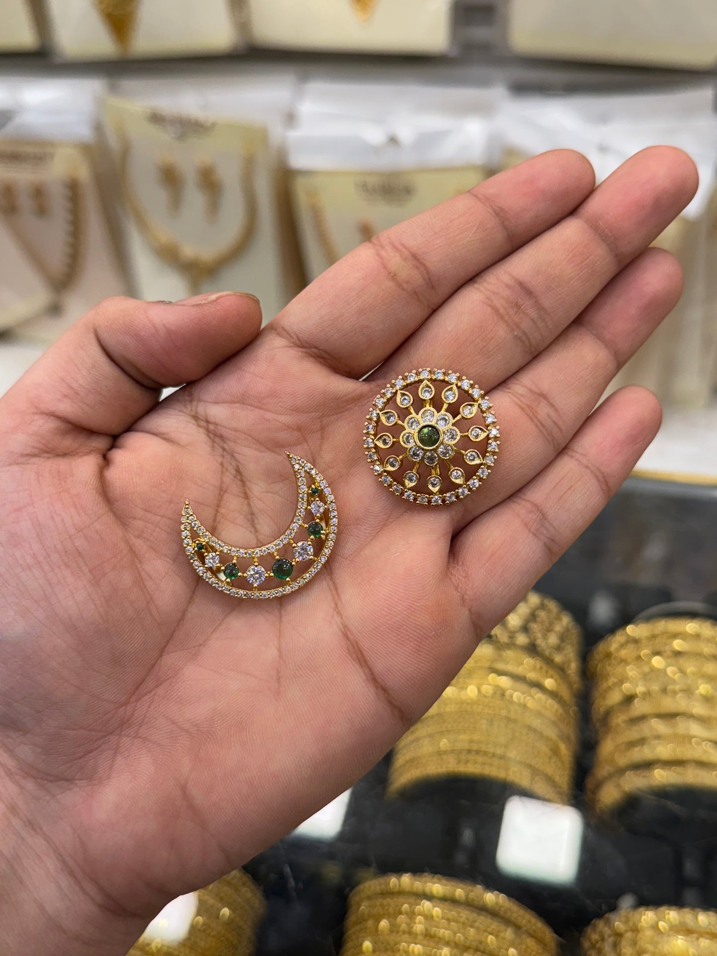 Green Stone Sun & Moon Bila