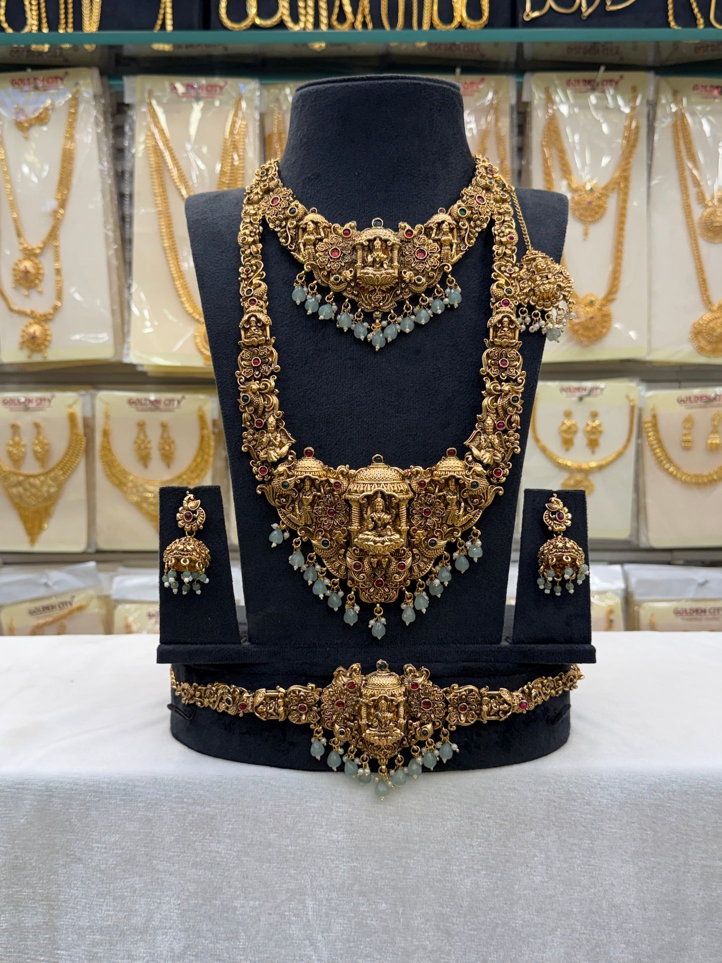 Heavy Antique Bridal Set Pastel Beats