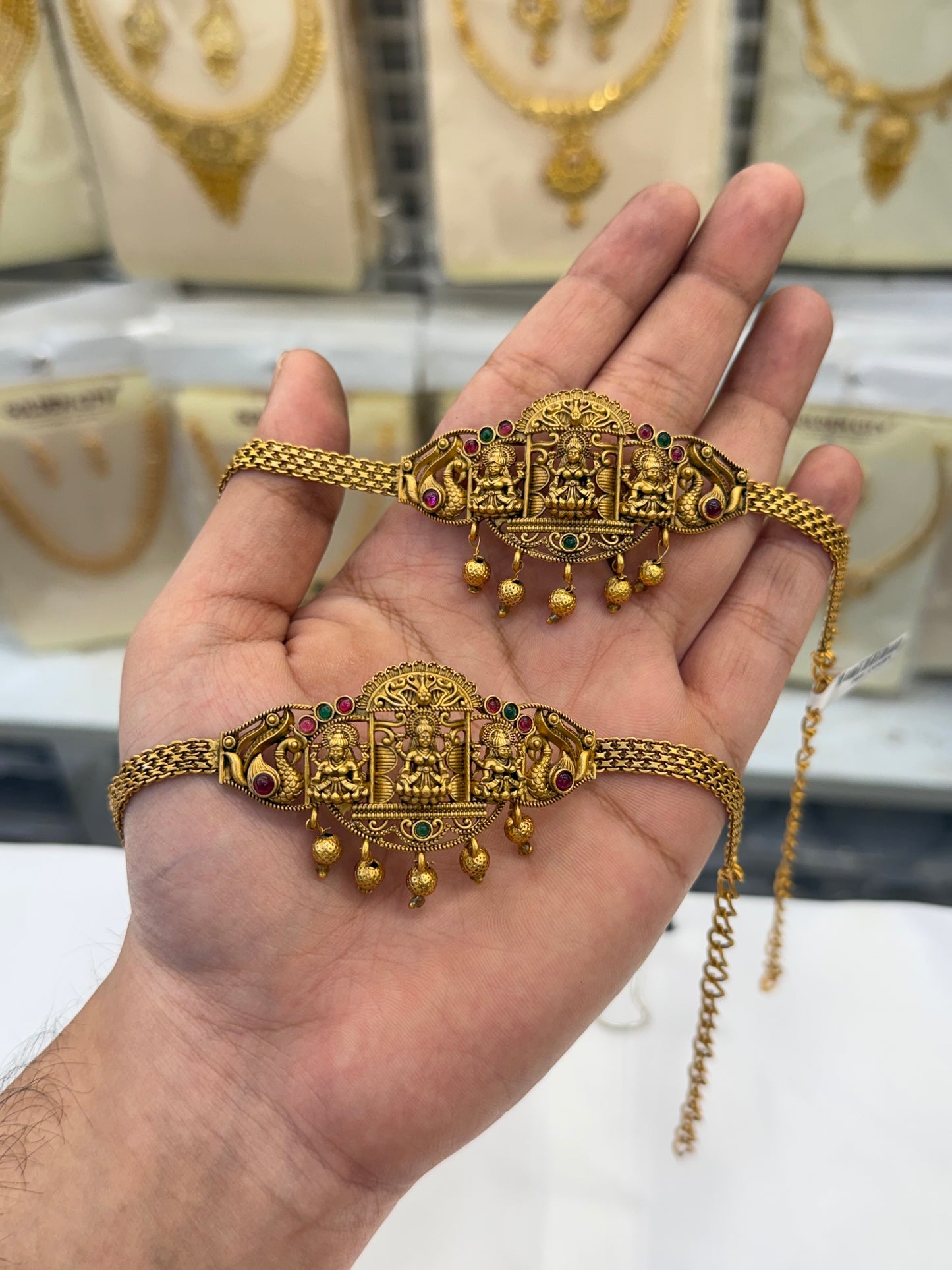 Rani Antique Venky