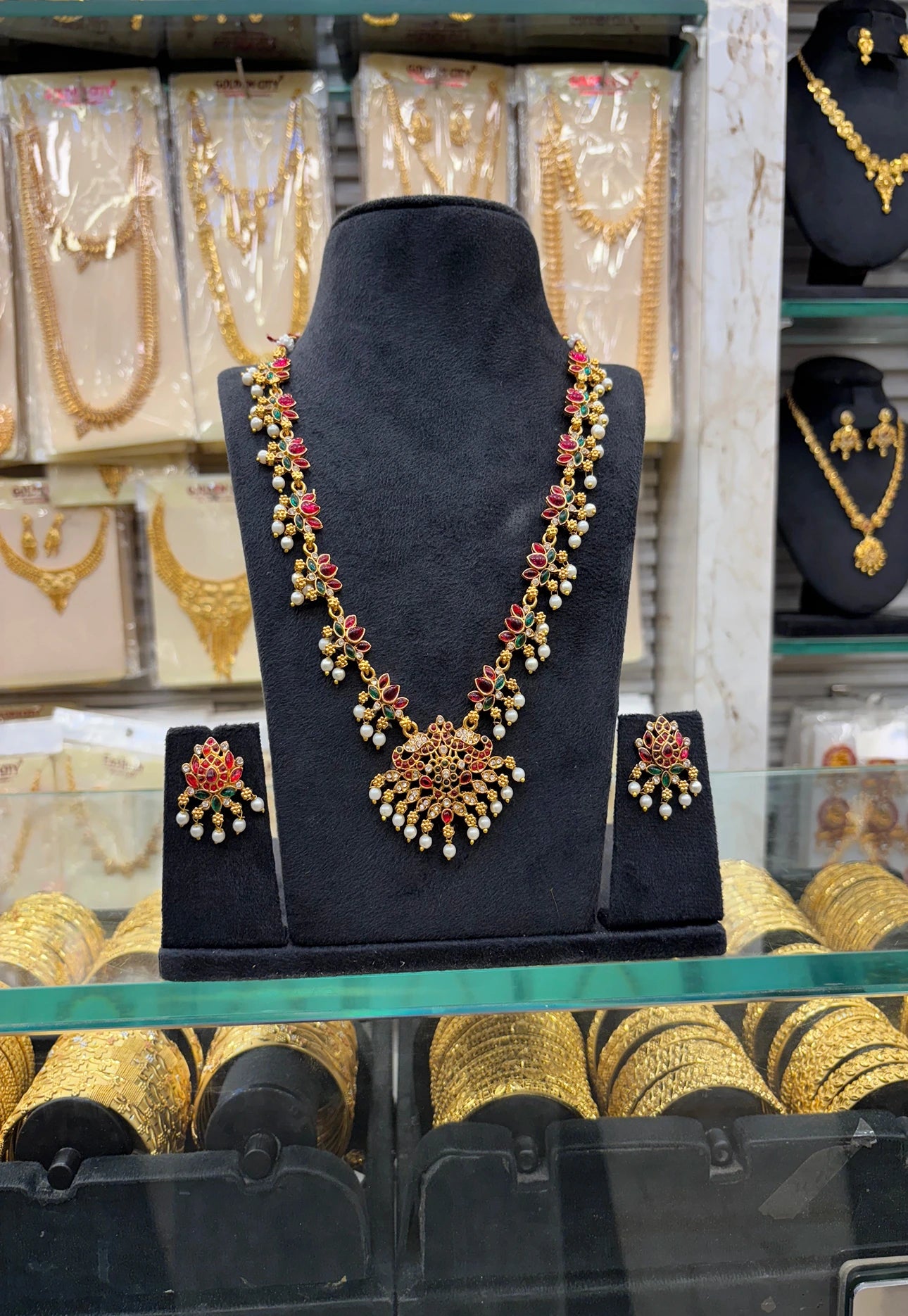 Lotus Design Necklace