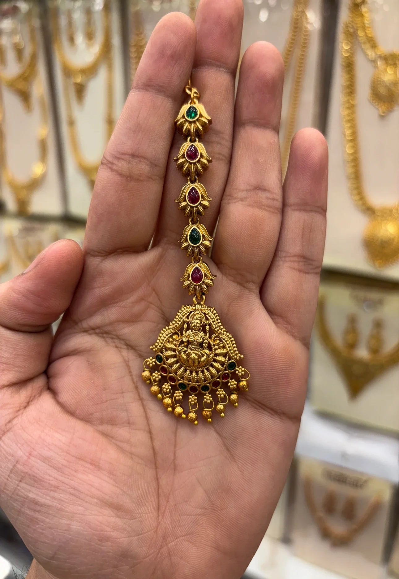 Antique work Green and Red Stone Tikka