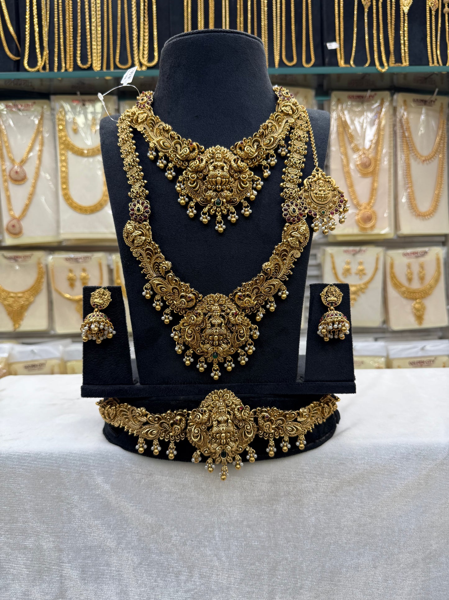 Antique Bridal Set