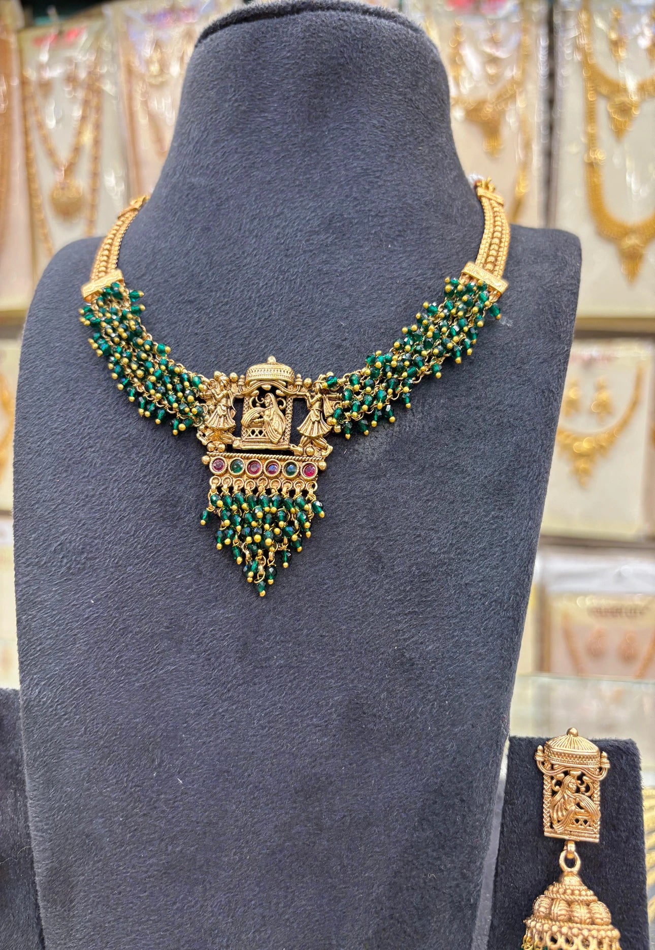 Green Beats Premium Necklace