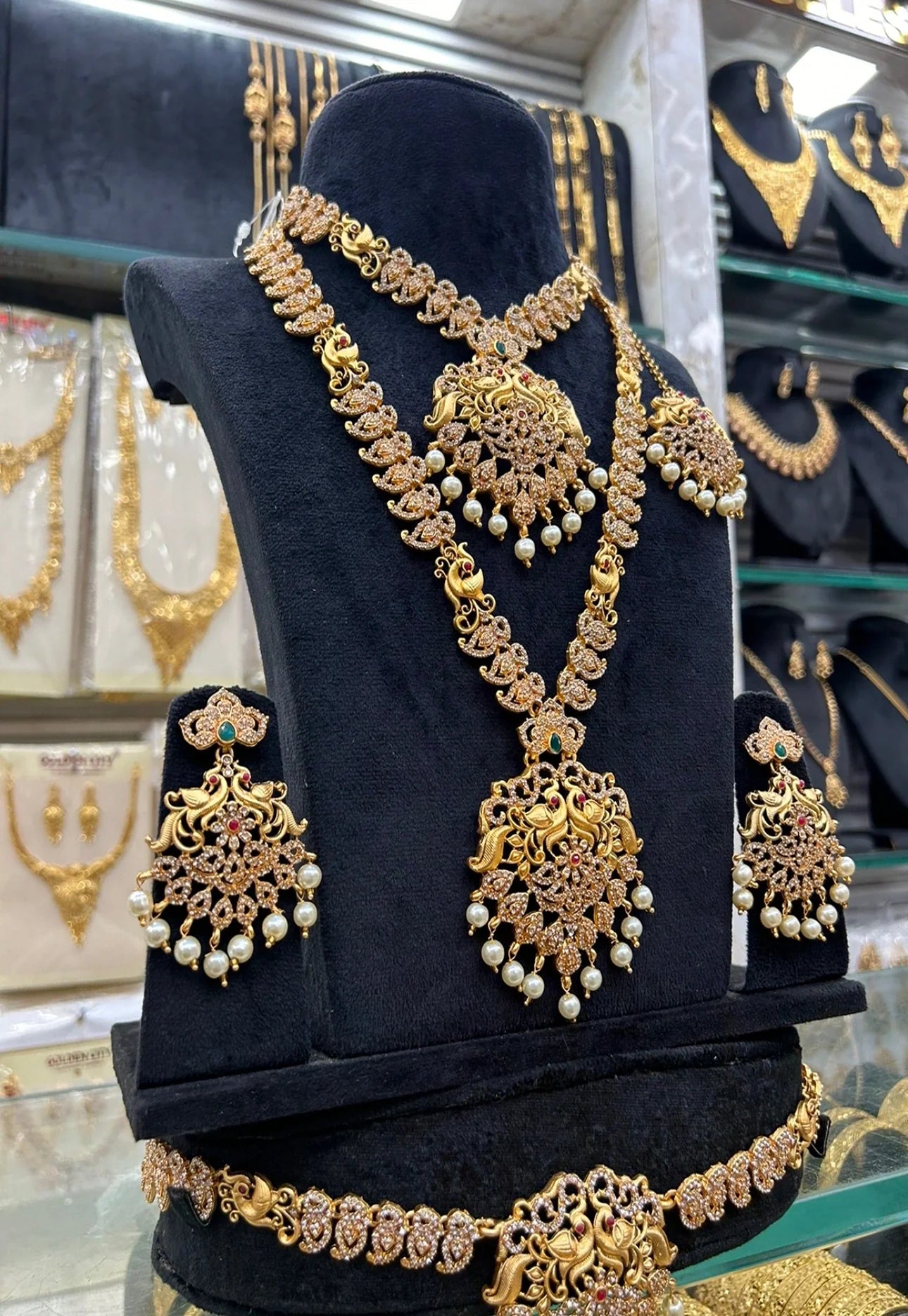 Peacock Stone Bridal Set