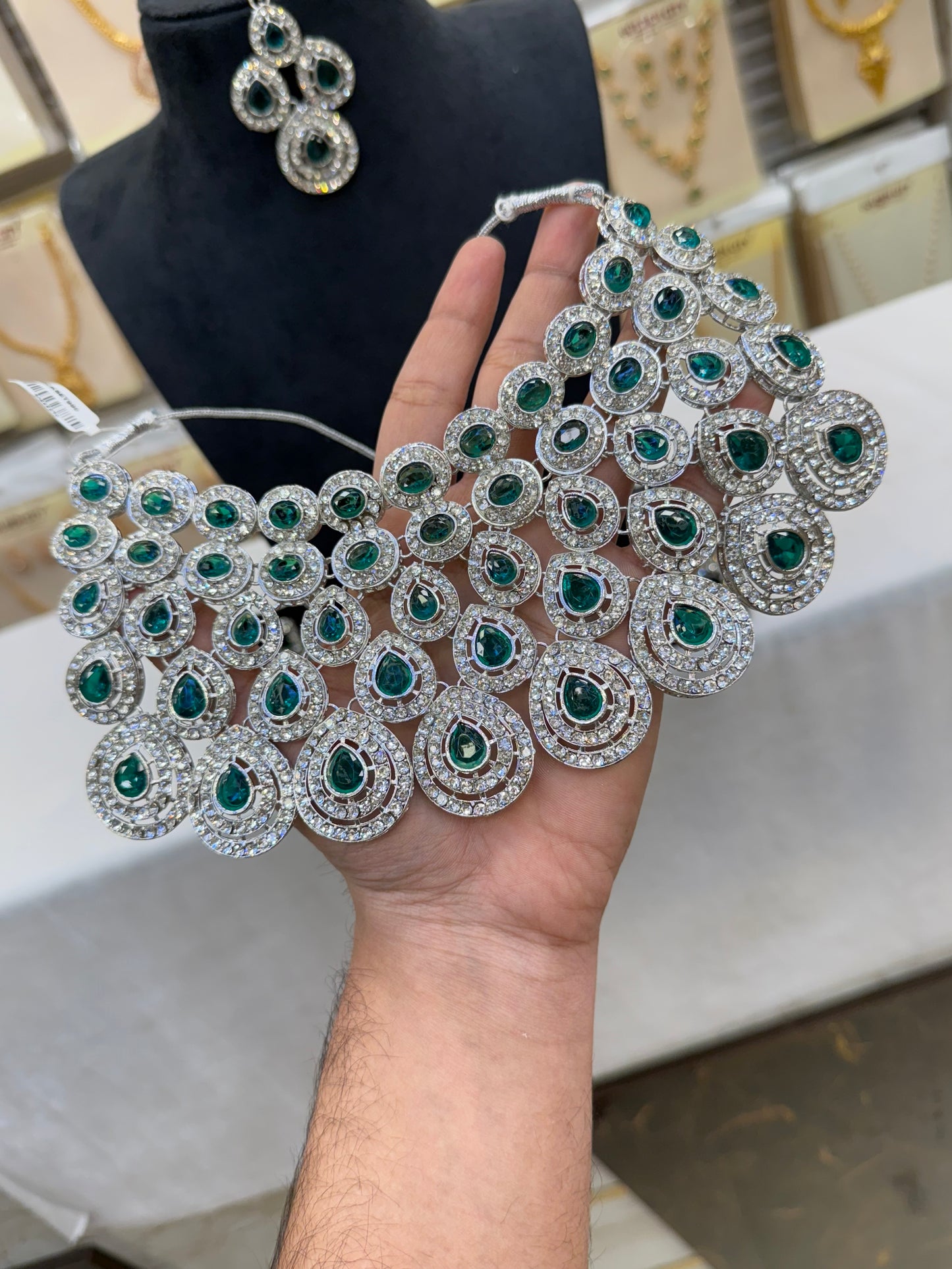 Green Kundan Stone Necklace