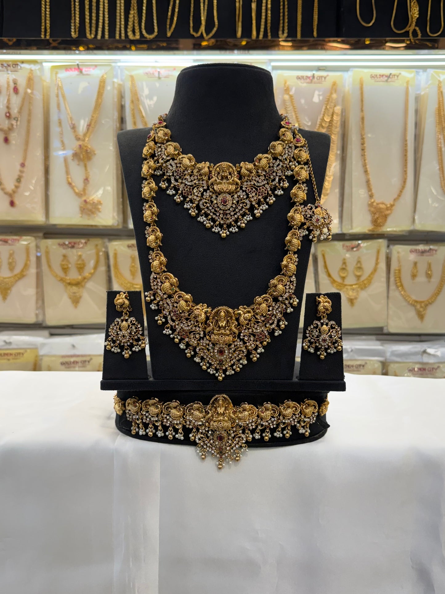 Antique Stone Elegance Bridal Set