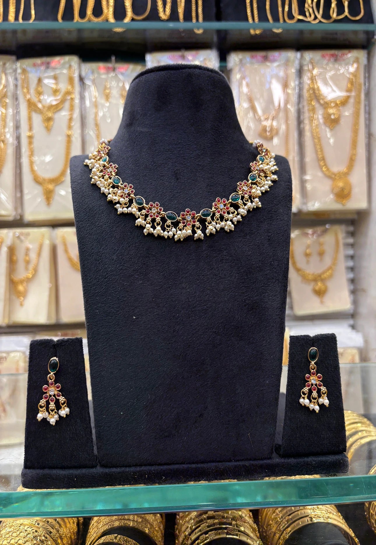 Louts Beats Multi Stone Necklace