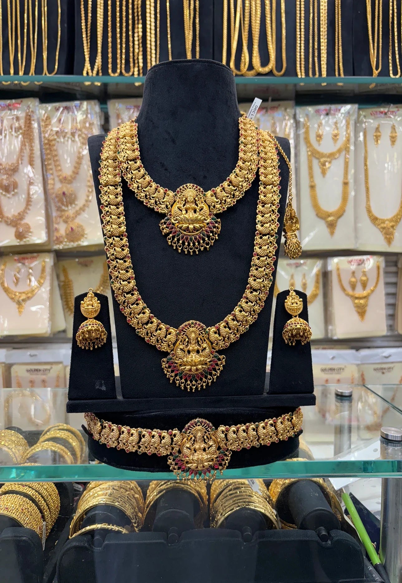 Antique Laxmi Design Bridal Set