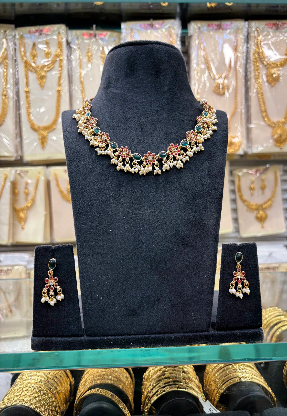 Louts Beats Multi Stone Necklace