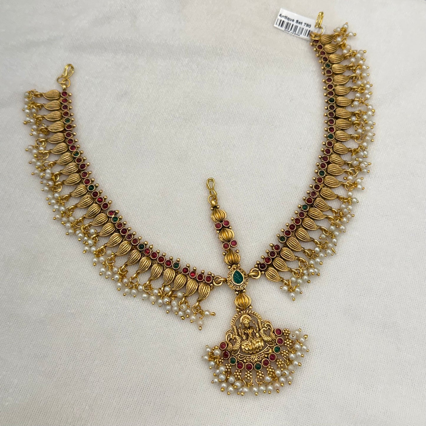 Trimukhi Temple Layer Tikka