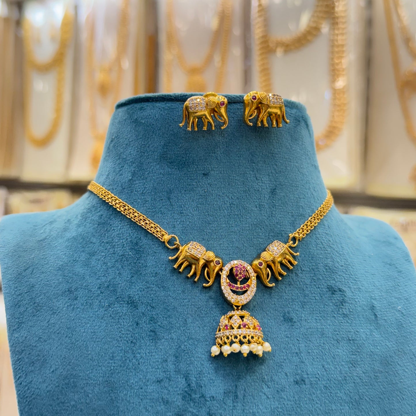 Elephant style simple necklace