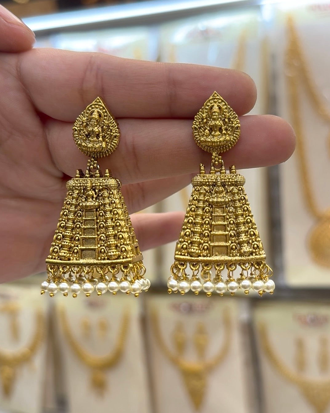 Trending Temple Jumki