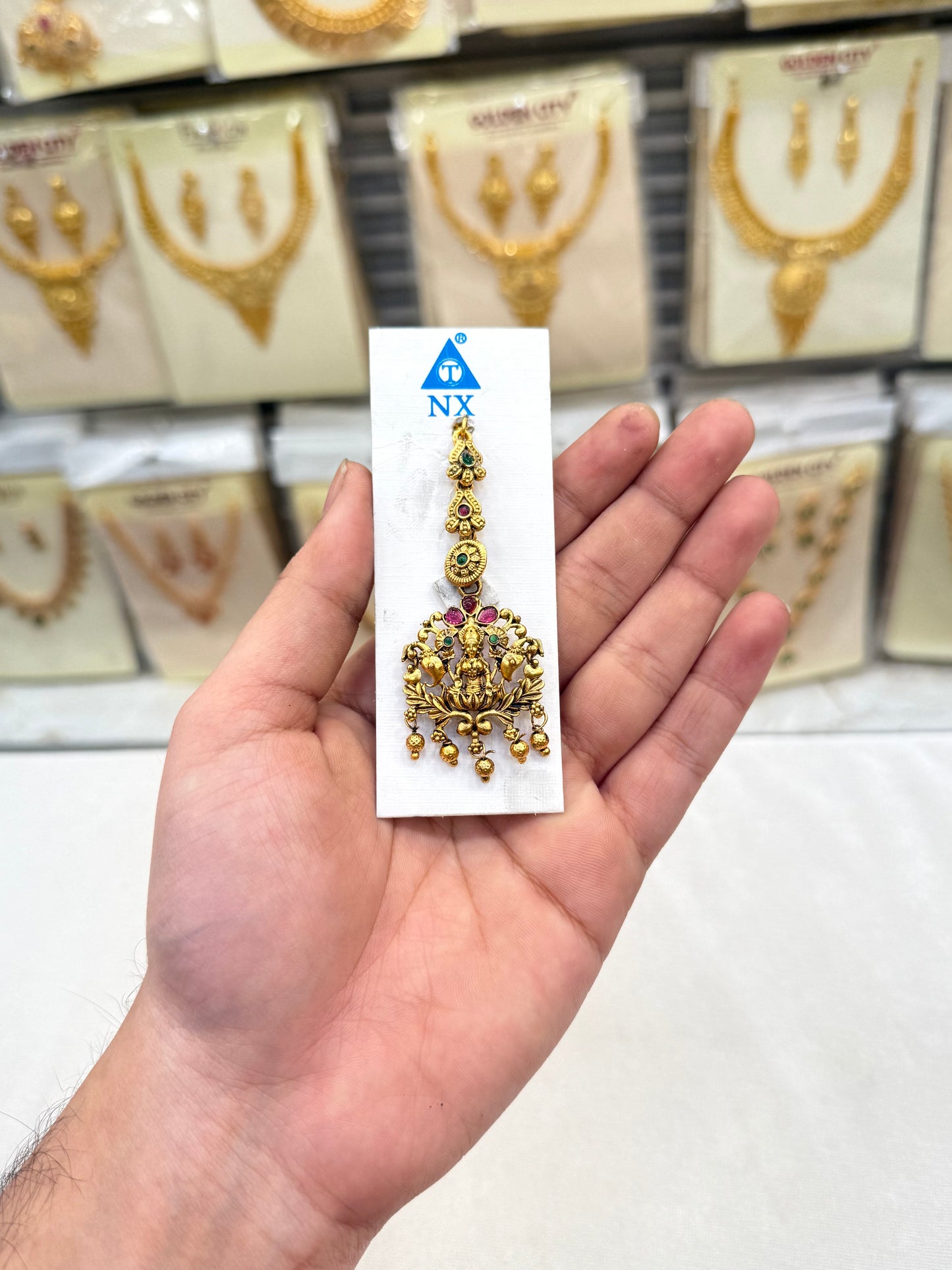 Antique Temp Stone Tikka