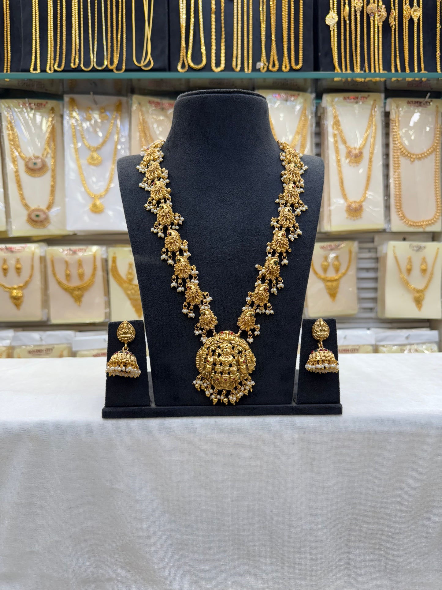 Antique Beats Design Haram