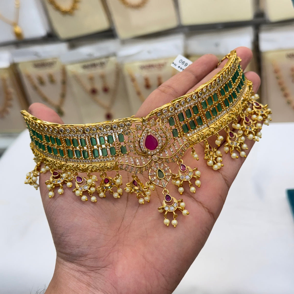 Ruby Elegance AD Green Choker Set