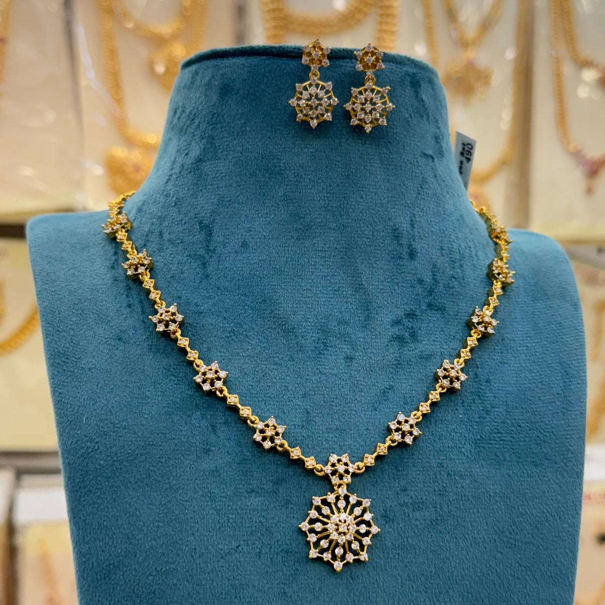 Ishika Antique Diamond Set