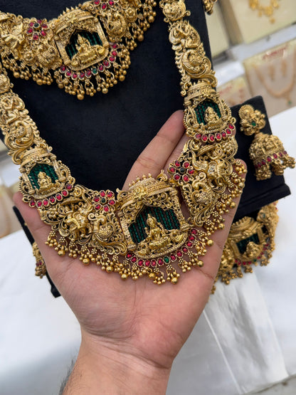 Heavy Antique Gold Beats Laxmi Design Bridal Set