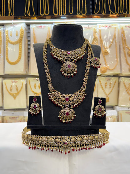 Elegant Victorian Bridal Set - Maroon Beats