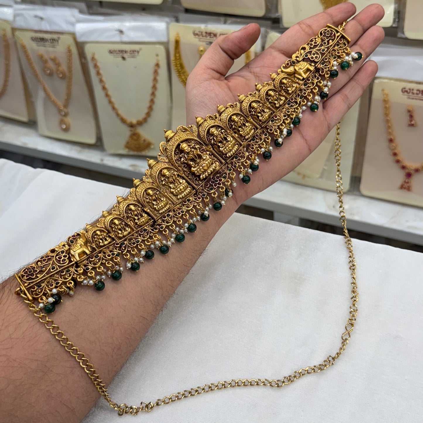 Green Beats Hip Chain