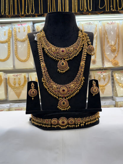 Antique Nice  Design Bridal Set