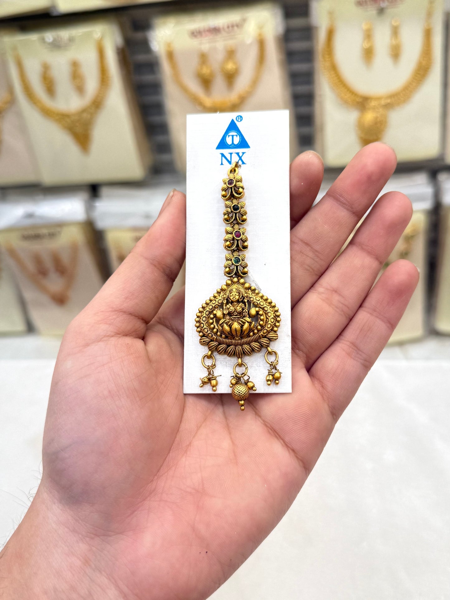 Antique Temp  Work Tikka