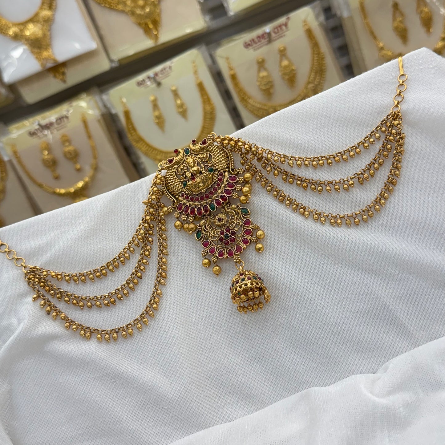 Jada & Mattel Gold Beats