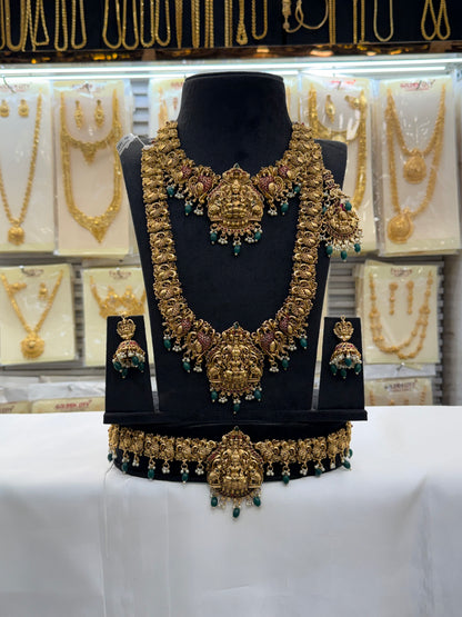 Antique Design Green Beats Bridal Set