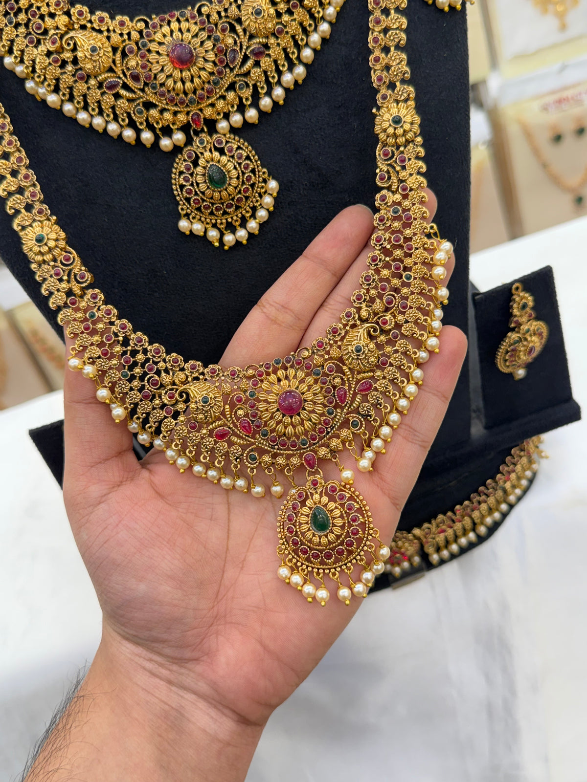 Antique Floral Aishwarya Bridal Set