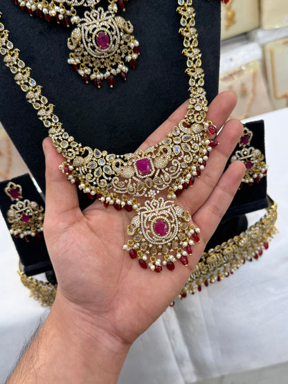 Elegant Victorian Bridal Set - Maroon Beats