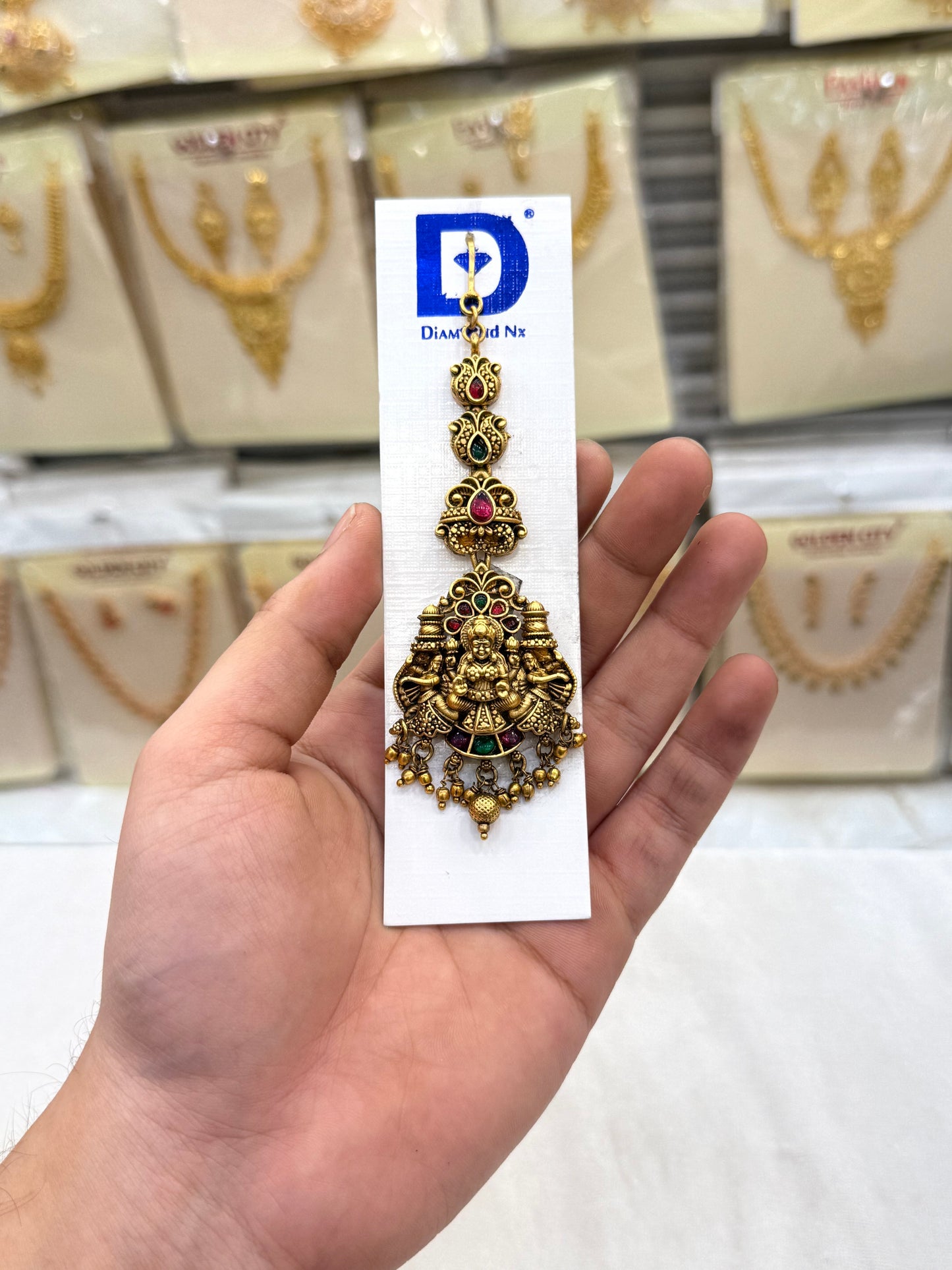 Maharani Tikka - Antique Gold Beats