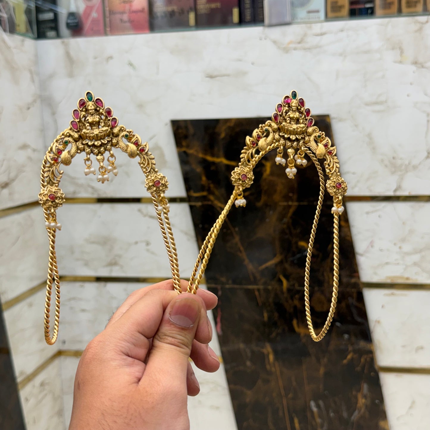 Elegant Venky Set