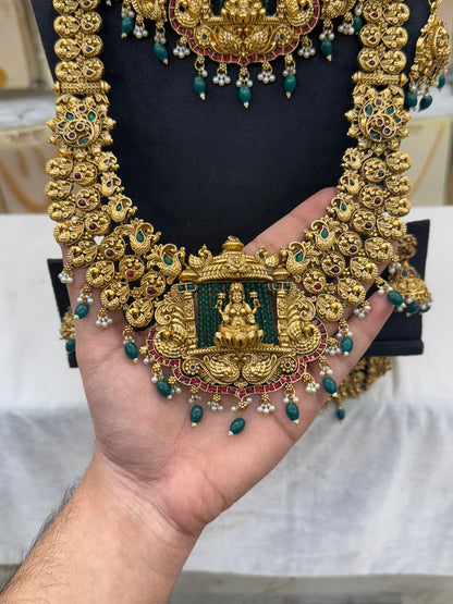 Antique Heavy Bridal Set Green Beats