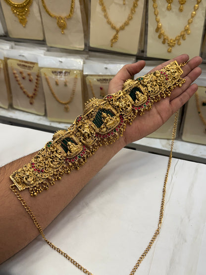 Heavy Antique Gold Beats Laxmi Design Bridal Set