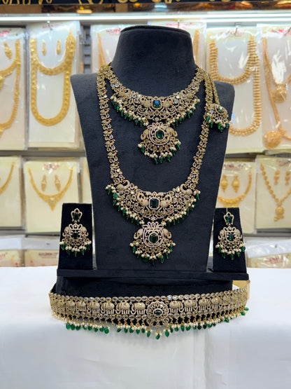 Elegant Victorian Bridal Set - Green Beats