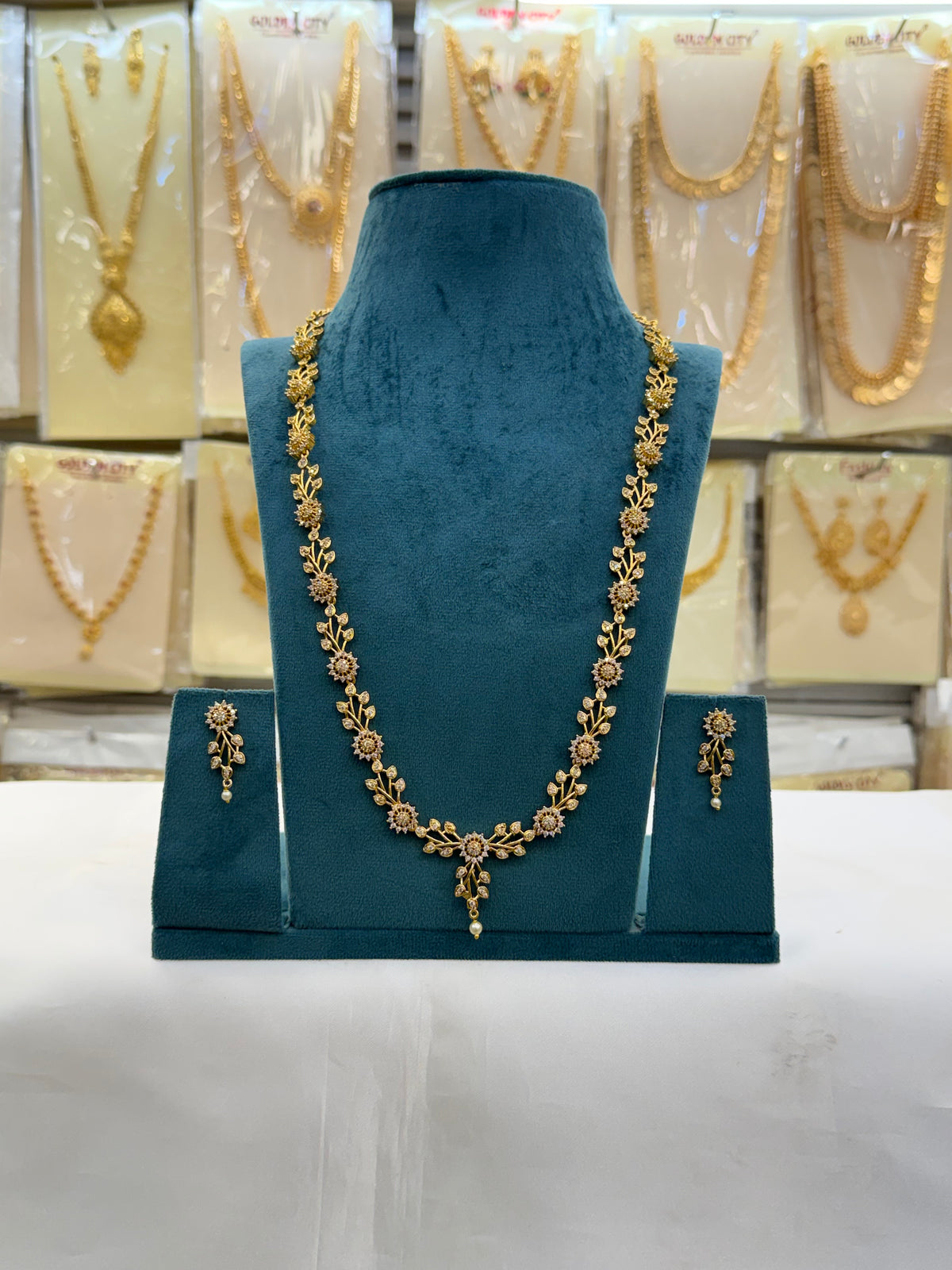 Diamond Elegance Haram