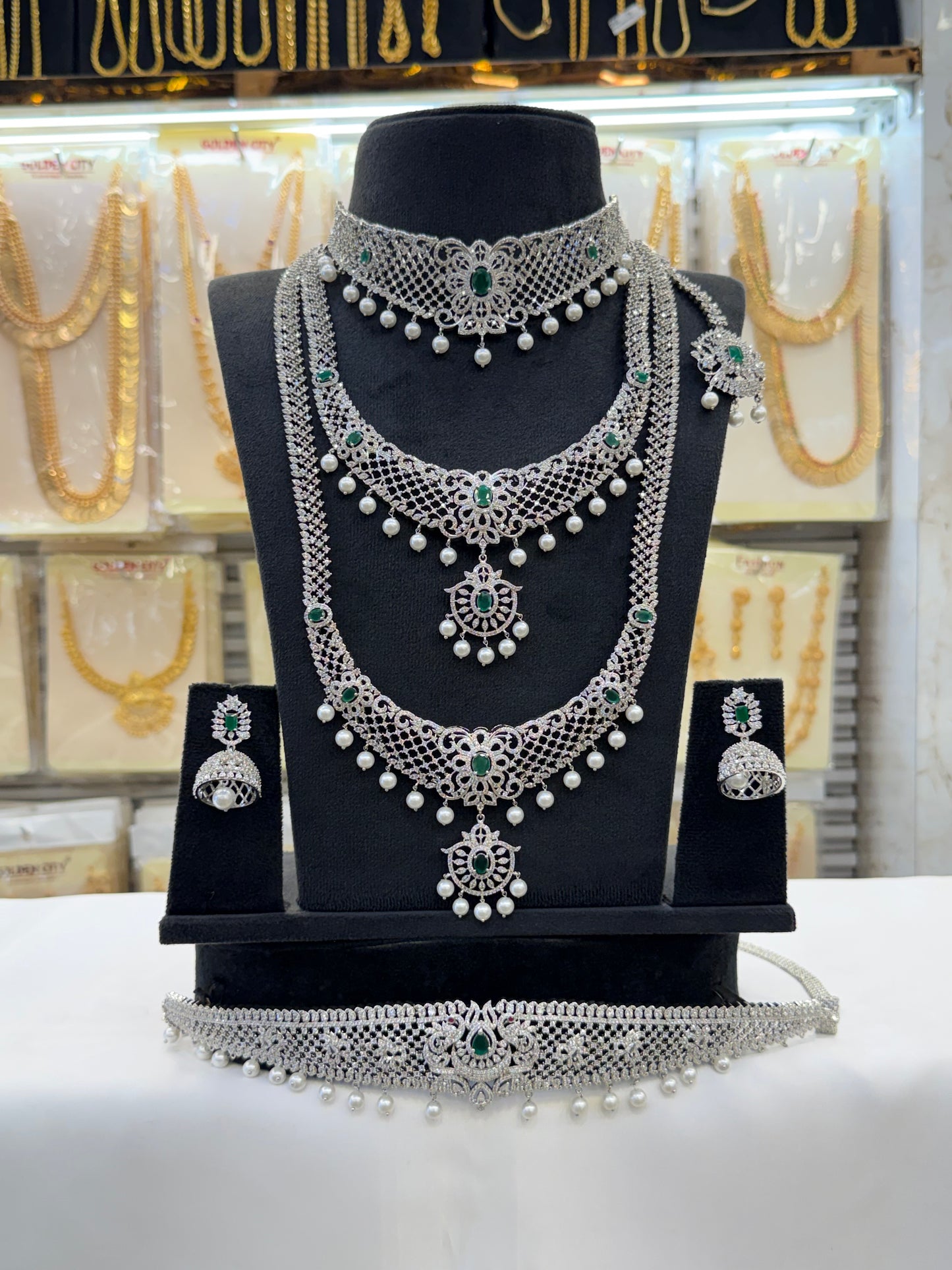 A.D Stone Bridal Set & Hipblet