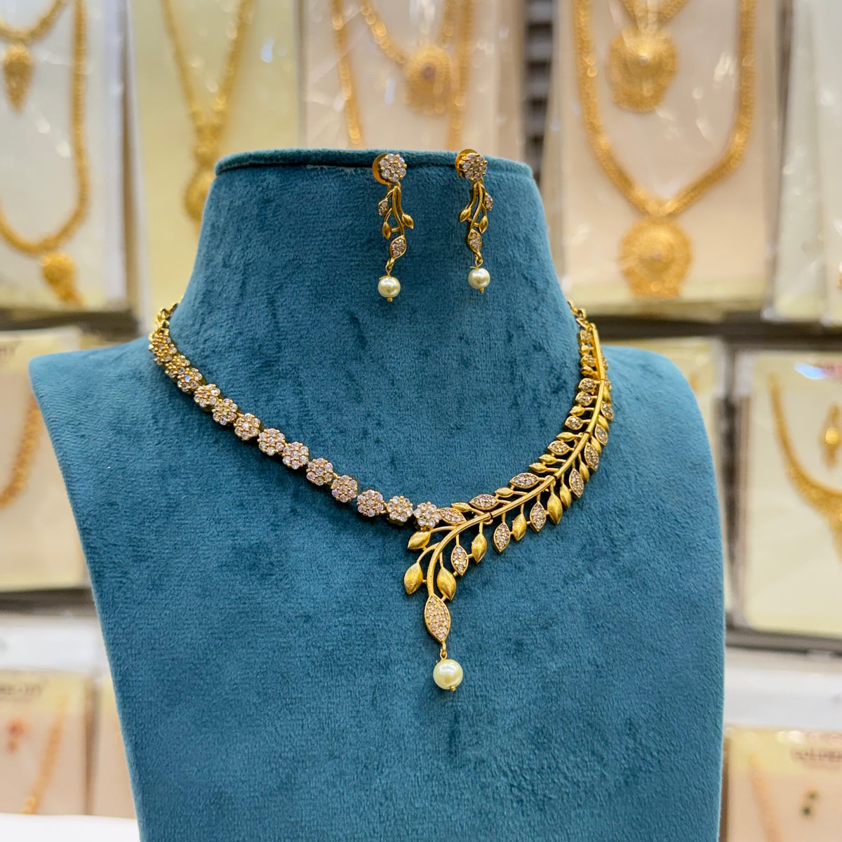 Coral Glow Necklace