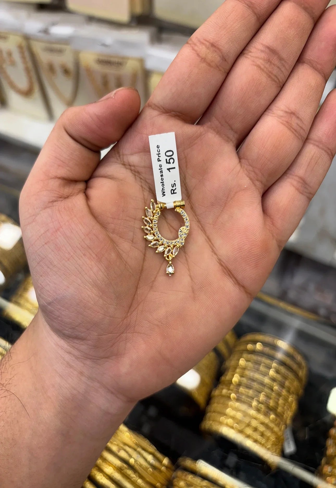A.D Stone Gold Nose Ring