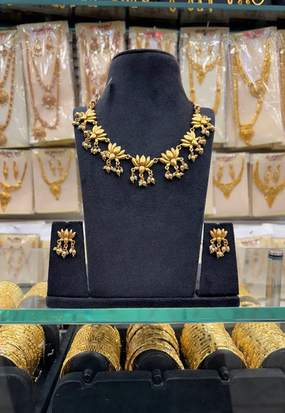 Gold Beats Lotus Necklace