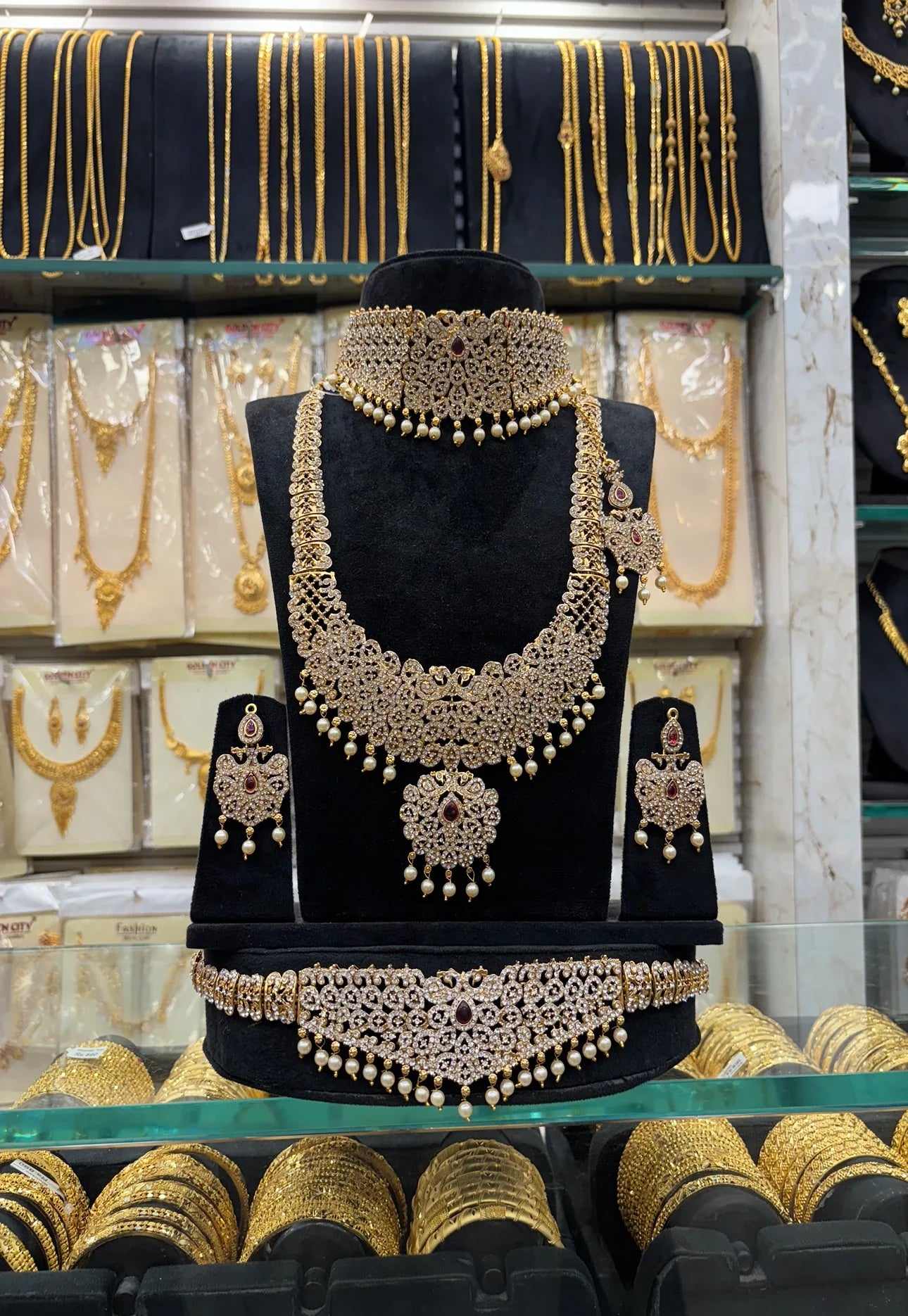 Stone Work Choker Bridal Set