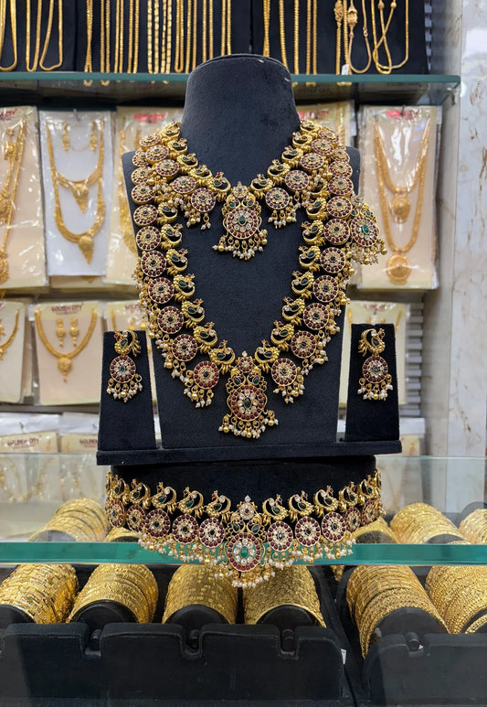 Trending Antique Bridal Set