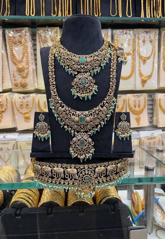 Victorian Bridal Set Pastel Green Beats