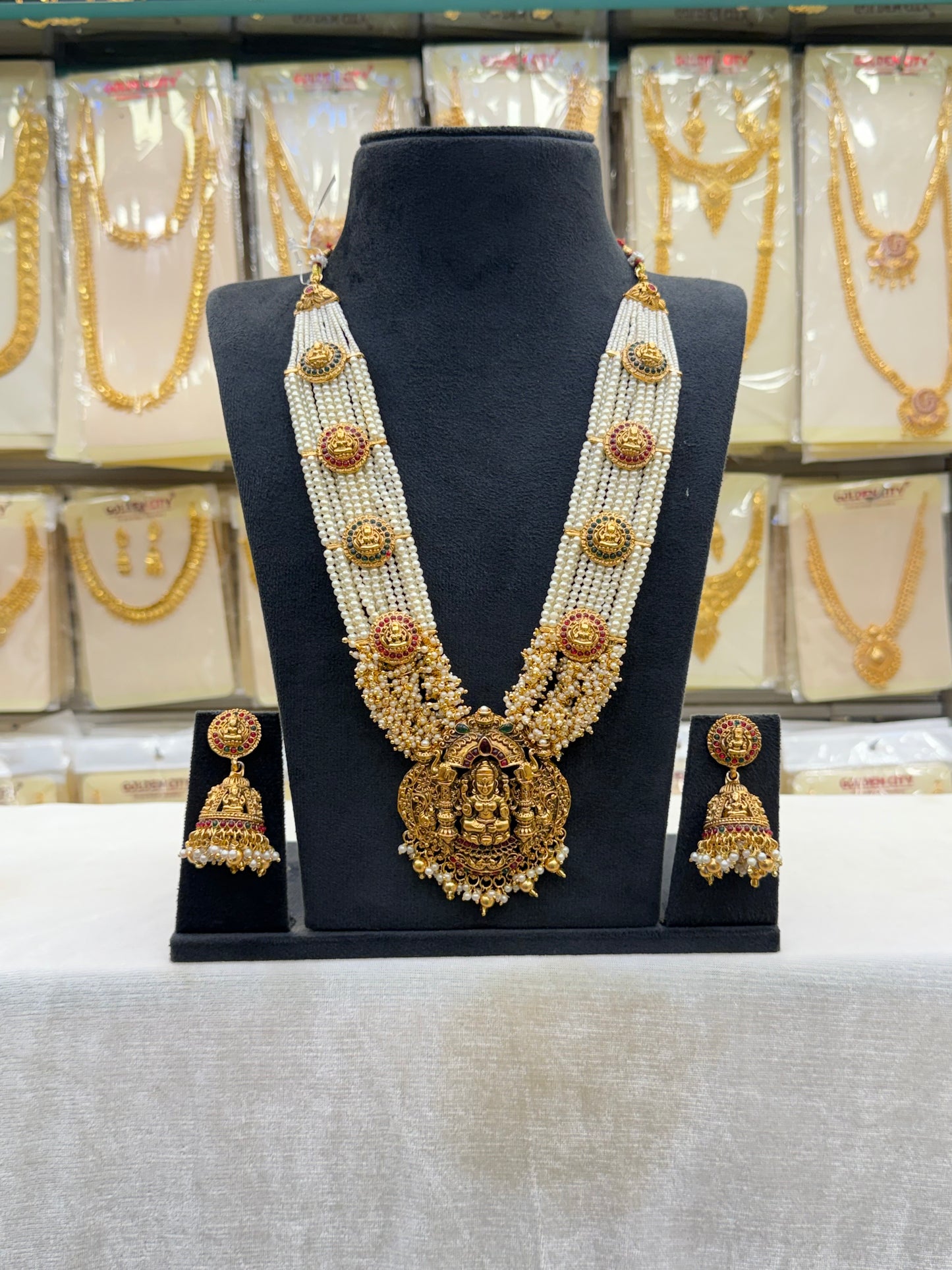 Traditional Cream Beads Haram